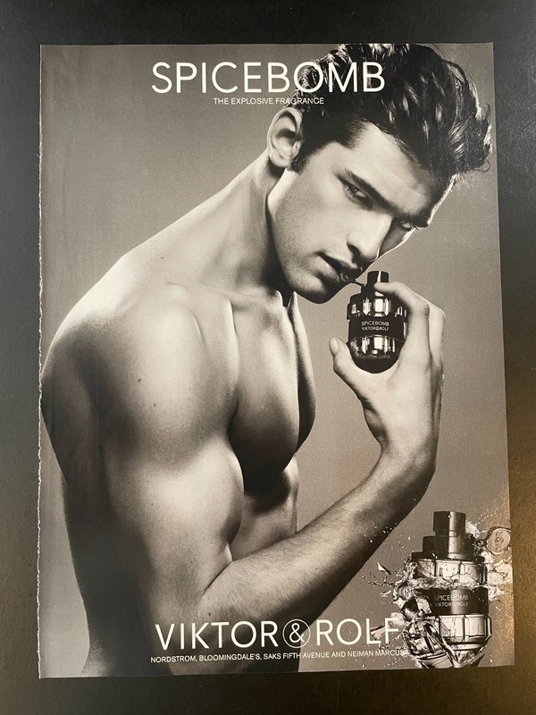 2013 Print Ad Spicebomb The Explosive Fragrance Viktor & Rolf Advertisement Sexy
