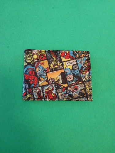 Avengers Bifold Wallet Bioworld Marvel - Picture 2 of 7