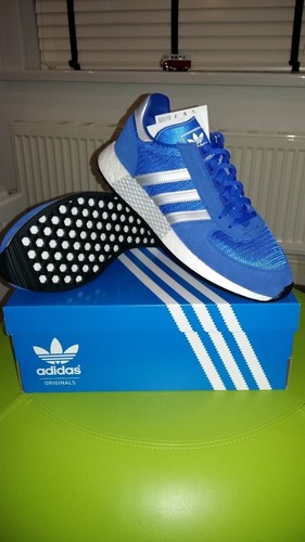 retro trainers size 9
