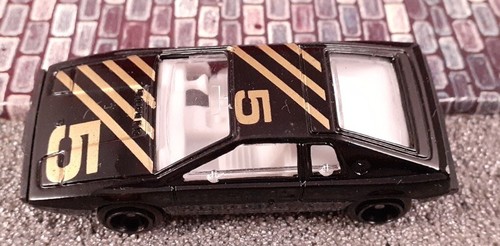 Vintage Welly Lotus Esprit MK1 black mint unplayed with China Tomica copy - Picture 5 of 6