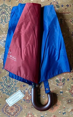 Pierre Cardin Classic Vintage Mini Umbrella with Wooden Handle - Picture 7 of 13
