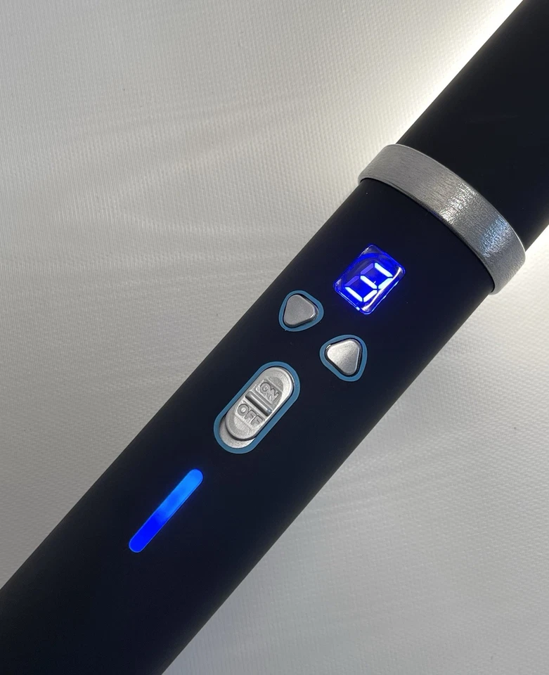 Westcott Ice Light 2 with Battery Charger And Case Excellent Condition - Image 3 of 4