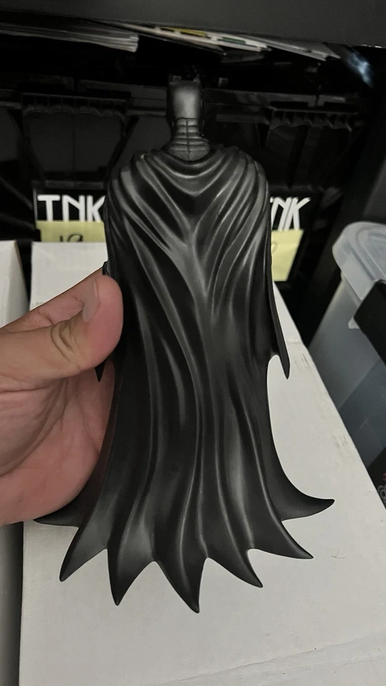 Kotobukiya Batman Nueva Estatua 52 Escala 1/10 Firmada por Jim Lee y Kevin Conroy Foto 3 de 4