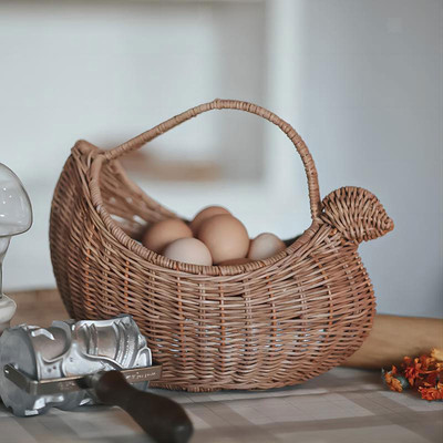 Eierkorb Rattan Hühnerform Osterdeko für Snacks Brot Gemüse