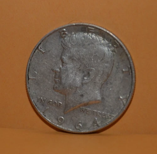 1964 US Kennedy D half dollar