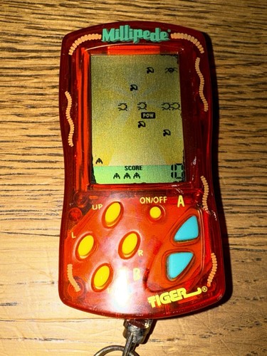 Vintage Millipede, TIGER LCD Arcade Key-Chain (Keychain) Game **Very Rare** - Picture 5 of 10