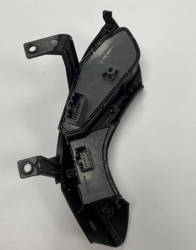 2011-2016 HYUNDAI ELANTRA STEERING WHEEL AUDIO CONTROL SWITCH OEM - Picture 5 of 8