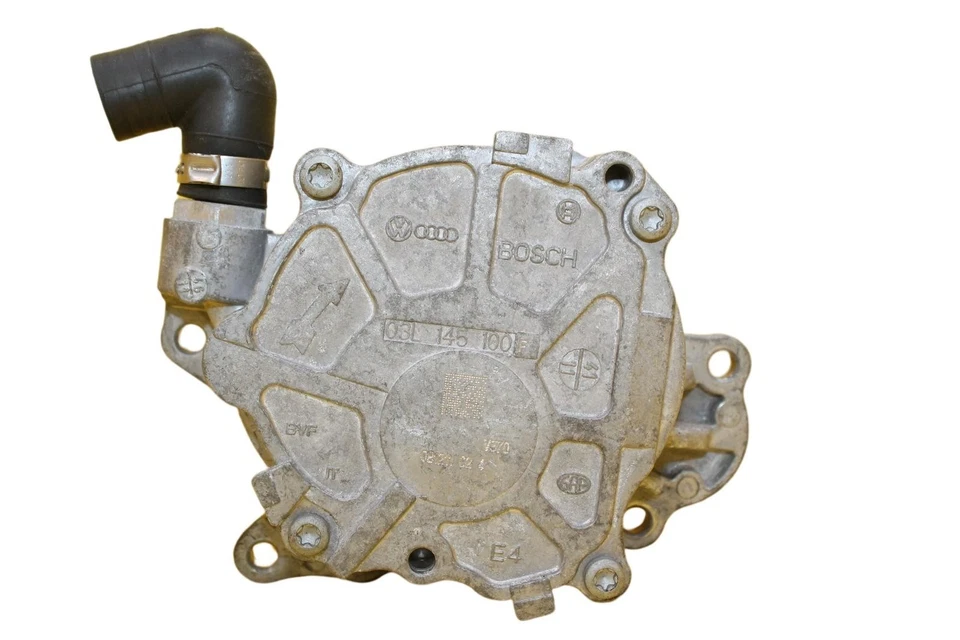 Audi A5 Vacuum Pump 2012 03L145100 - Image 3 of 4