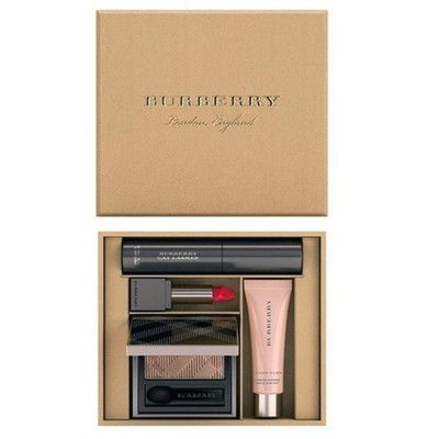 Burberry Festive Beauty Box  Limited Edition Holiday 4 Piece Set 2017 NEW