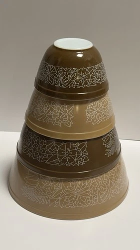 Vintage Pyrex Woodland Brown Floral Mixing Bowl Set