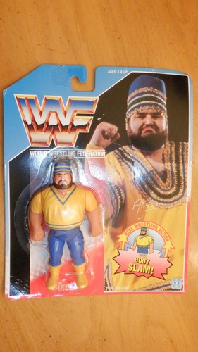WWF HASBRO AKEEM BODY SLAM BLUE USA CARD 1990 ACTI...