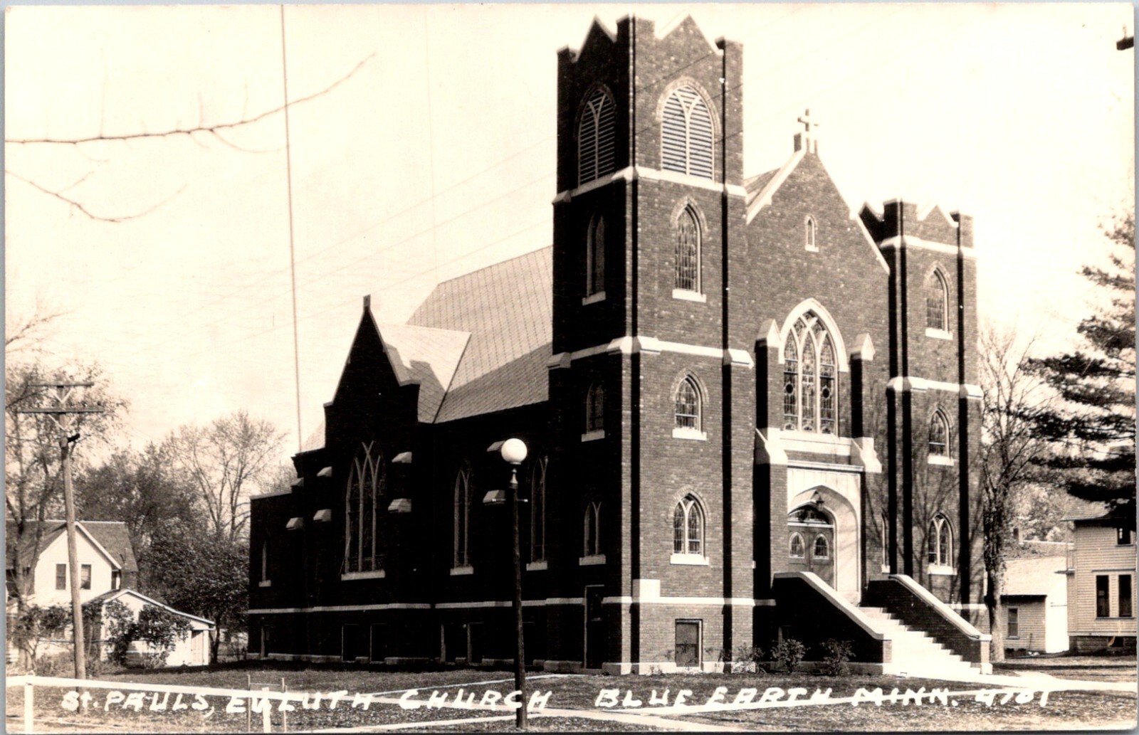 Blue Earth Minnesota St. Paul's Evangelical Lutheran Church RPPC Postcard 23484