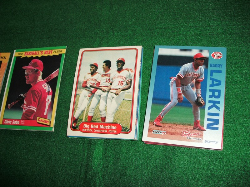 I HAVE REDS 40 + CARD LOT OF BASEBALL CARDS!! ERIC DAVIS, JOSE RIJO AND MORE!!