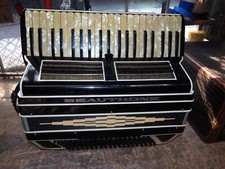 Vintage Beauthone Accordion 2 Switches with vent on top Beautiful Scandalli Case