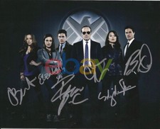 Agents of Shield Cast Signed 8x10 Autographed Photo Chloe Bennet Clark Gregg Min
