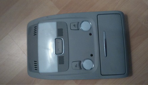Audi A4 A5 Q5 Innenleuchte Leseleuchte Innenraumbeleuchtung 8T0947135B