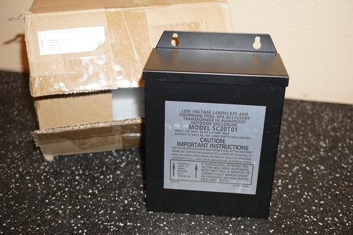 Landscape & Swimming Pool Outdoor Ring Transformer (105W) 120V Input, 12V Output - Picture 7 of 9