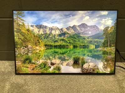 Dell UltraSharp U2421HE 23.8 Dell UltraSharp U2421HE 23.8