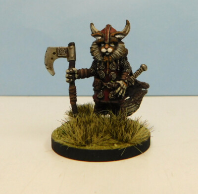 Well Painted Dark Sword Critter Kingdoms: Cat Warrior w/ Battle Axe- DSM8103