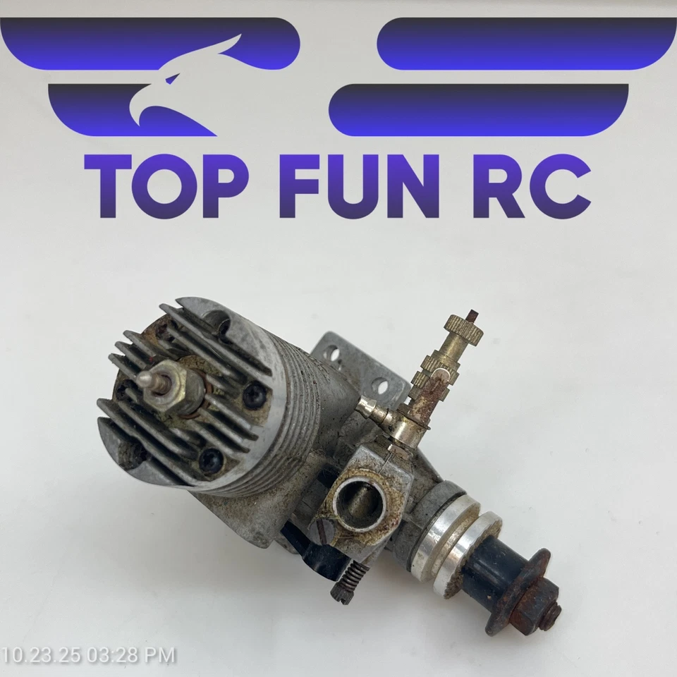 Motor de avión Thunder Tiger 25 Nitro 2 tiempos  Foto 2 de 4