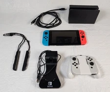 Nintendo Switch Handheld Console With 2 Joy-Cons Charging Dock Complete
