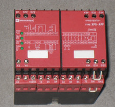 Telemecanique / Schneider Preventa safety relay XPS-APF safety module