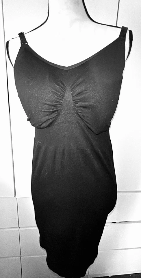 VESTIDO FEMININO DE NÁILON ELÁSTICO SEM MARCA CORPO INTEIRO CONTROLE DE BARRIGA FORMA DESGASTE - Imagem 2 de 4