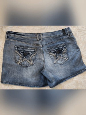 R22 People's Liberation Med Wash Jean Shorts w Embroidered Star Back Pockets