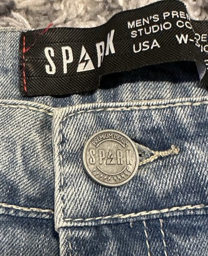 NEW SPARK NEOLYT 36X32 Stretch Studio Collection Ripped Distressed Denim Jeans - Picture 3 of 10