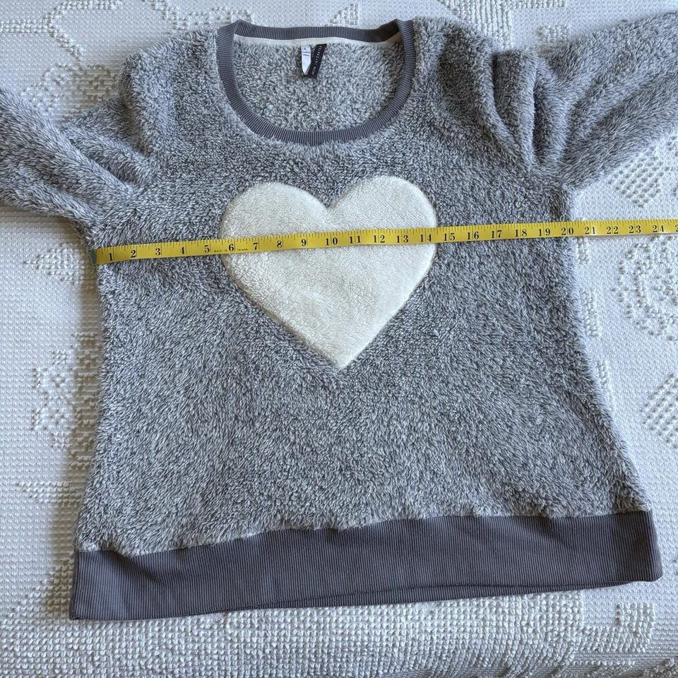 Jaclyn Intimates 女式大码聚酯纤维加绒灰色心形睡衣套装 — 第 2/4 张图片