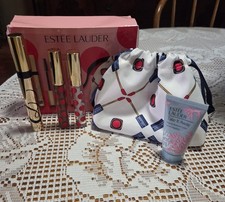 Estee Lauder Pretty Glossy Lips Set~ Lip Shin...