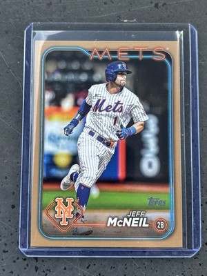 2024 Topps Gold Jeff McNeil #582 New York Mets Parallel Baseball Card 88/2024