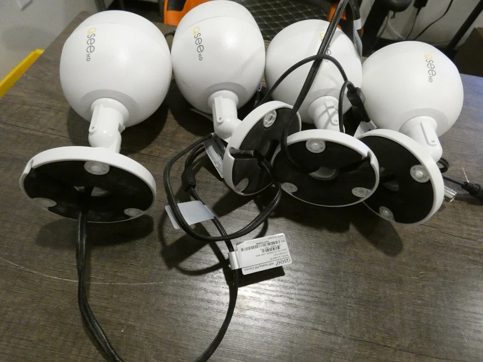 Q-See 4MP Wired PIR Bullet Security Cameras QCA8081B White 4 Pack Analog - Image 4 of 4