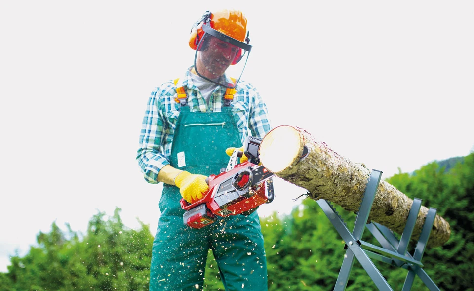 Einhell Cordless Chainsaw 25cm 18V Power X-Change With Battery GE-LC 18/25 Li - Image 3 of 4