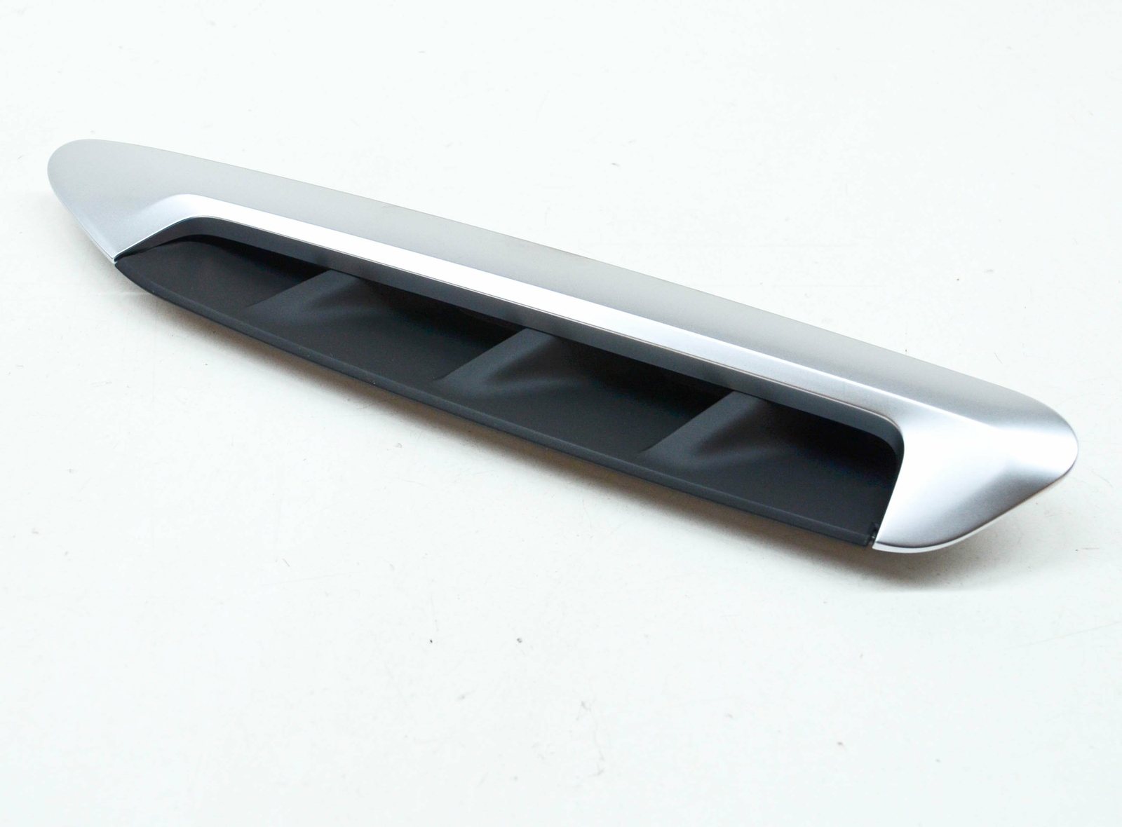 NEU BMW X3 G01 VORNE LINKS FINISHER TRUIM CHROM MATT 51137418605