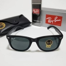 Ray-Ban 2140 Classic Wayfarer Sunglasses: Glossy black frames, 50 mm glass gray