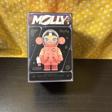 POP MART 100 Mega Space Molly Series 3 -Tenderheart Bear- Confirmed/ Unopened