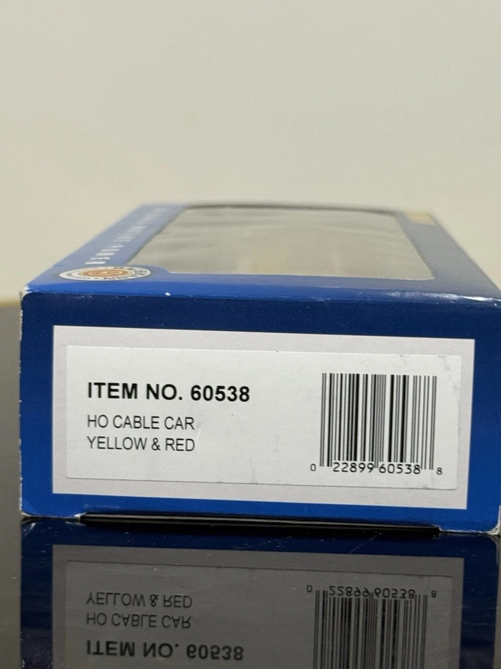 Bachmann HO Gauge Yellow & Red - Cable Car W/ Grip Man 60538 1:87 Scale Trolley - Image 4 of 4