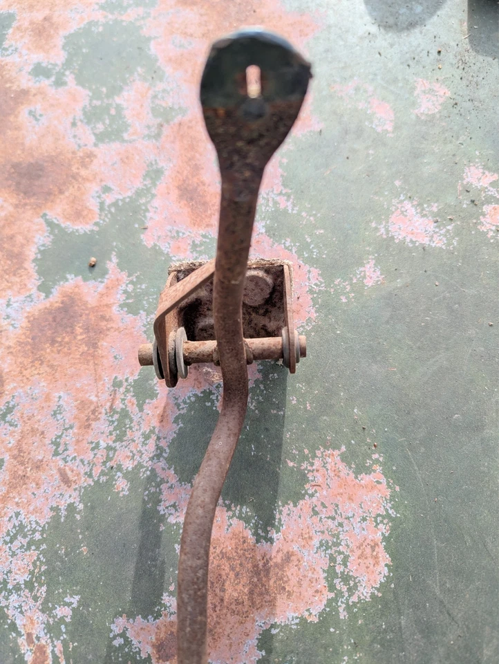 1973 Dodge Coronet Gas Pedal Throttle Assembly Mopar - Image 4 of 4