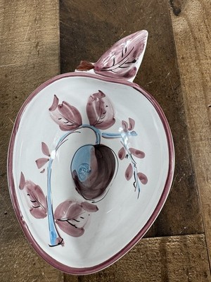 Vintage Italy Art Pottery Ceramic Olive Bowl - small defect -see pics