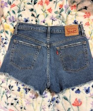 Levi  s 501 Women  s Blue Denim Cut Off Shorts W27 Mid Rise Button Fly 5-Pkt