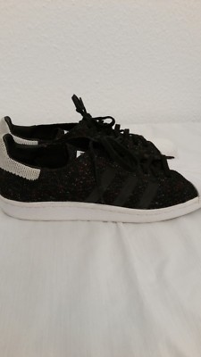 1250---Adidas  la marque UK 9 Gr.43 Stoff,wie neu