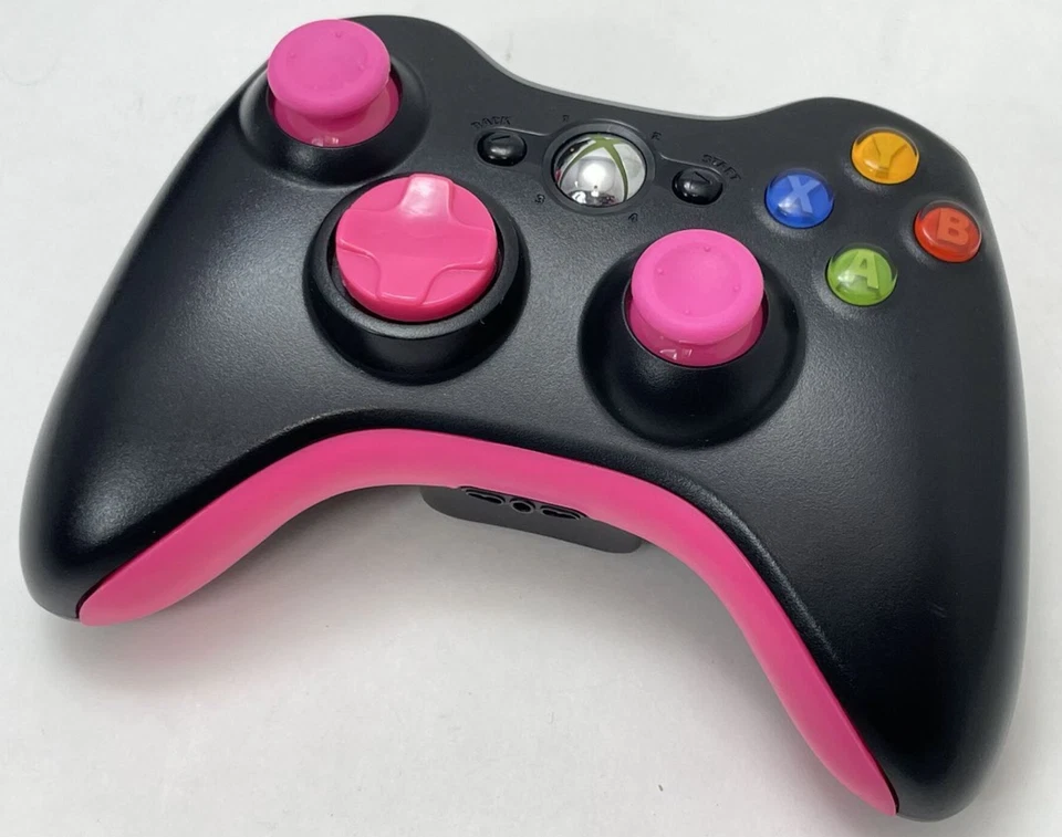 Official Microsoft Xbox 360 Black Wireless Game Controller w/Pink Thumbsticks - Image 2 of 4