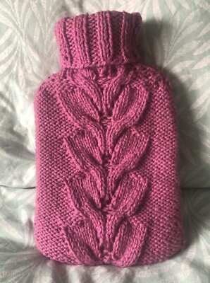 Wärmflasche mit Strickbezug weinrot ideal für kalte Nächte 