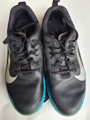 Good cond. - Nike Lunor Lon Golf Shoes w/spikes - US 8 AU 7 EU 41 wide