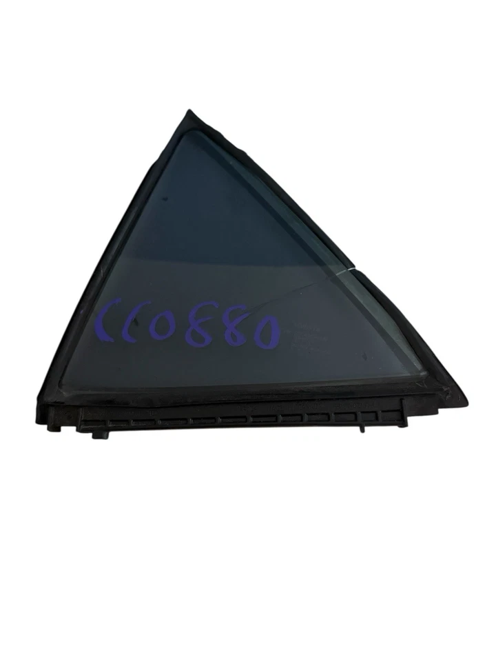 Toyota Corolla LR 2015 ventilación ventana de vidrio lado izquierdo del conductor OEM stock # 5 Foto 3 de 3