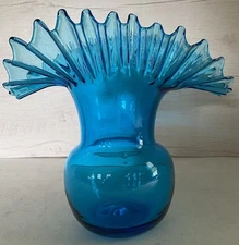 Blenko Vintage Turquoise Blue Ruffle Edge Glass Vase #390