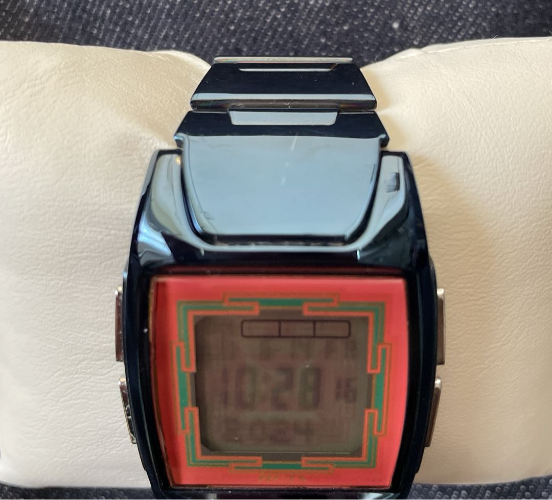 CASIO  ME-110M MATSURI デジタル y2k テック Casio Meta Me-110M Digital Quartz Men Matsuri Y2K Tech