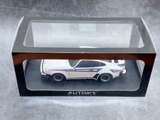 AUTOart 1/18 Porsche 911 930 Turbo White Martini Racing