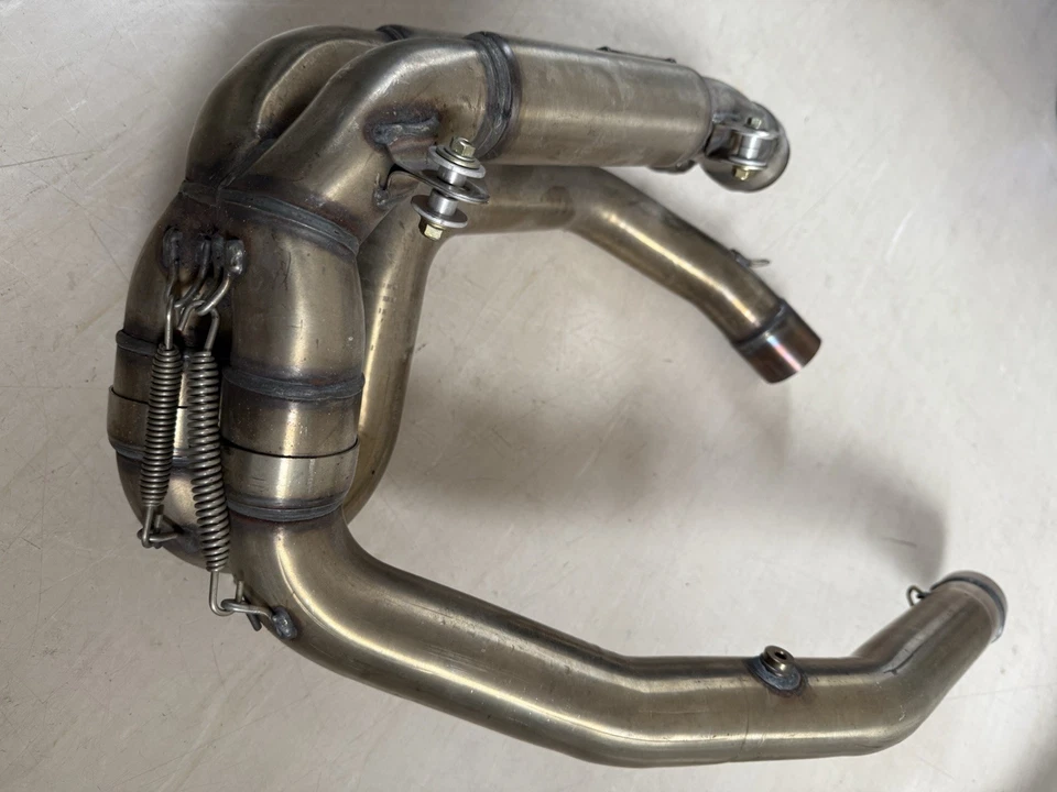 Ducati 998S Manifold - Year 2003 - Near Mint - Image 2 of 4